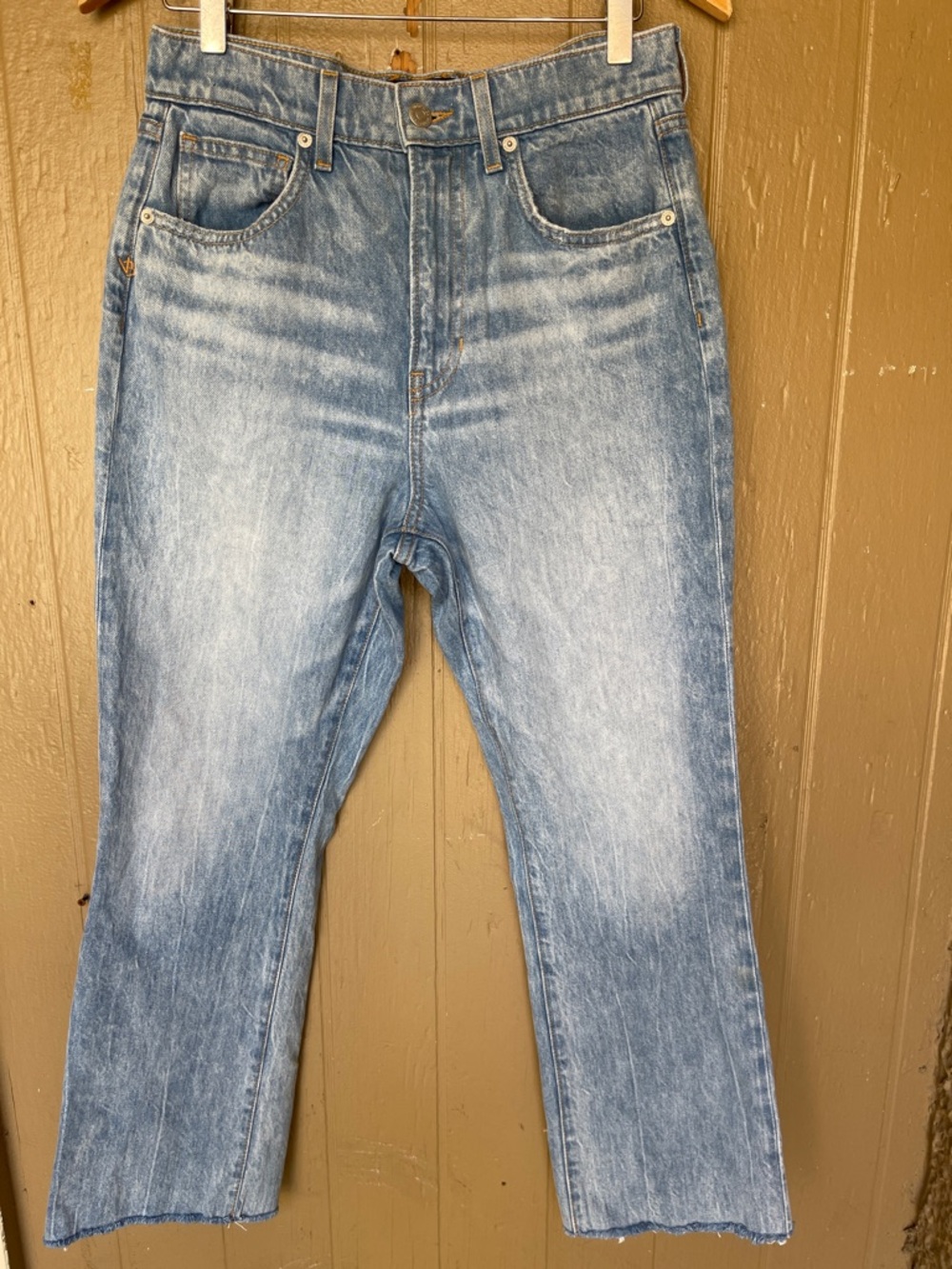Veronica Beard Carly Kick Flare High Rise jeans in Seaside Wash Size 28